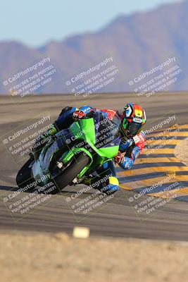 media/Dec-10-2023-SoCal Trackdays (Sun) [[0ce70f5433]]/Turn 12 (2pm)/